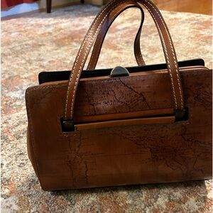 Patricia Nash Italian Leather Bag. Missing strap.